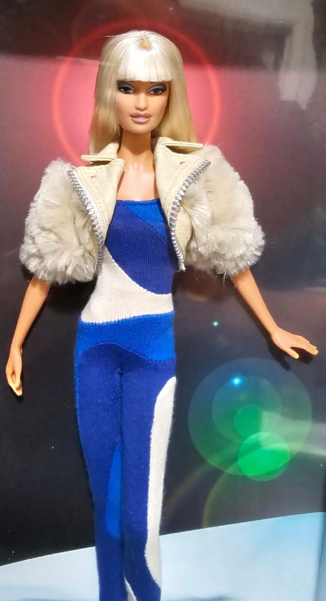 Versus Barbie® Versace by Donatella, Gold Label 2004 #B9767 NRFB