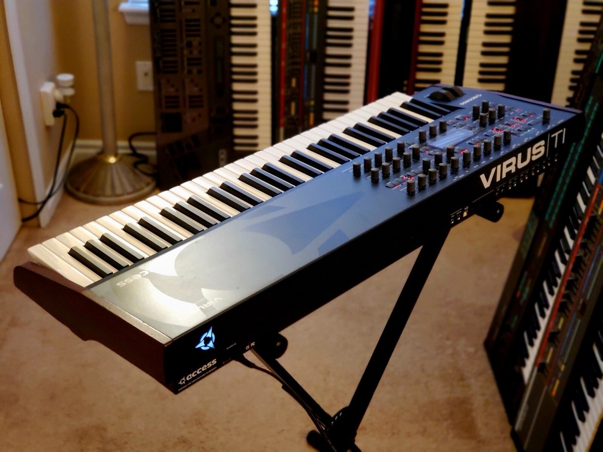 MUST SEE!! ACCESS VIRUS TI KEYBOARD RARE SUPER-SYNTHESIZER IN