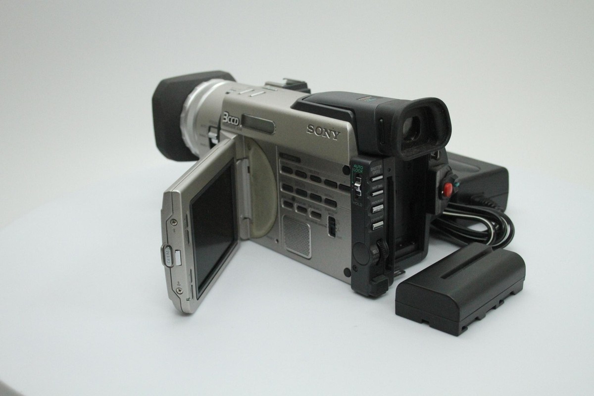 Sony NTSC MiniDV Handycam Camcorder - Video Transfer (DCR-TRV900