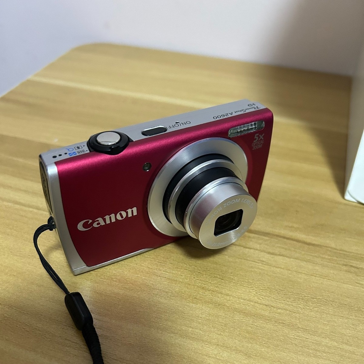 Canon PowerShot A2600 Digital Camera 16.0MP 5x Optical Zoom with