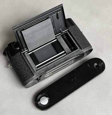 Ex Leica M4 Rangefinder Film Camera Body No.124xxxx Black Paint w