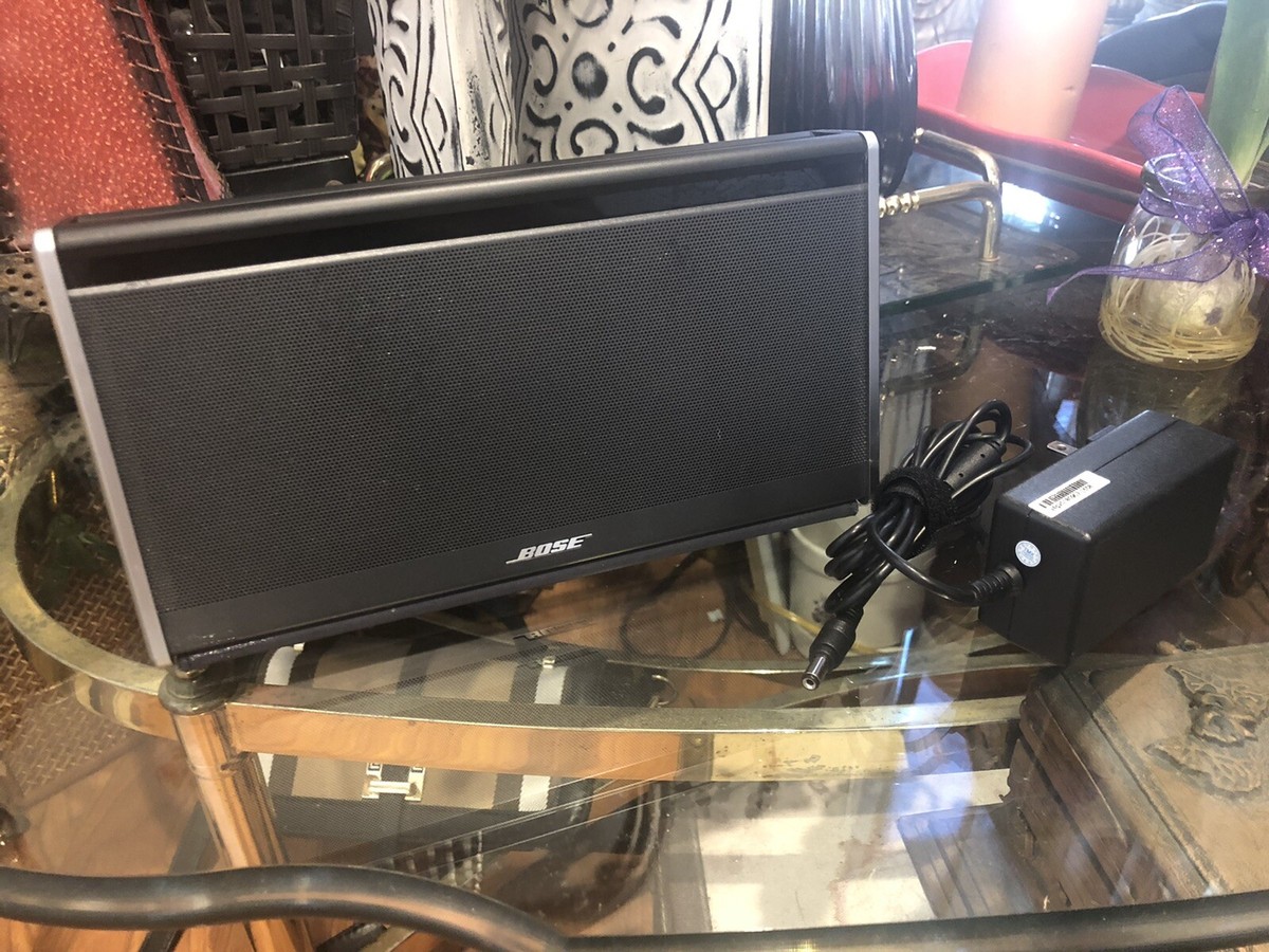 BOSE SOUNDLINK WIRELESS MOBILE SPEAKER GRAPHITE WITH GRAY COVER