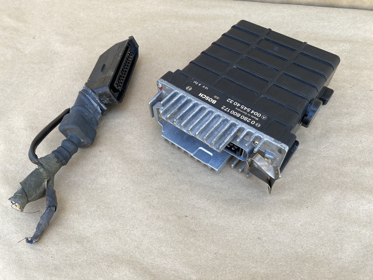 Mercedes W126 R107 560SEL 560SEC 560SL Bosch engine Control Unit