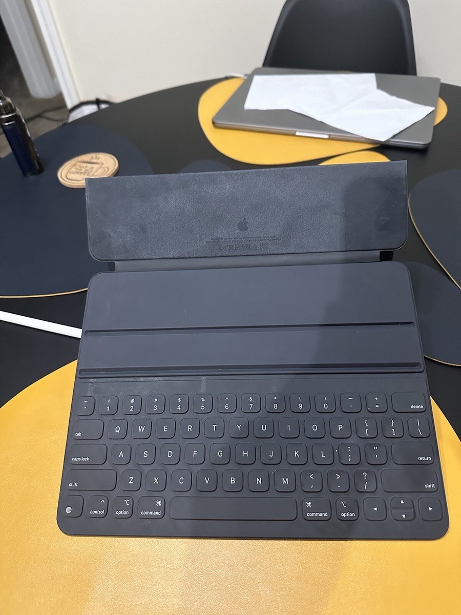 BUNDLE‼️Apple Pencil + Apple iPad Magic Keyboard iPad Pro 12.9