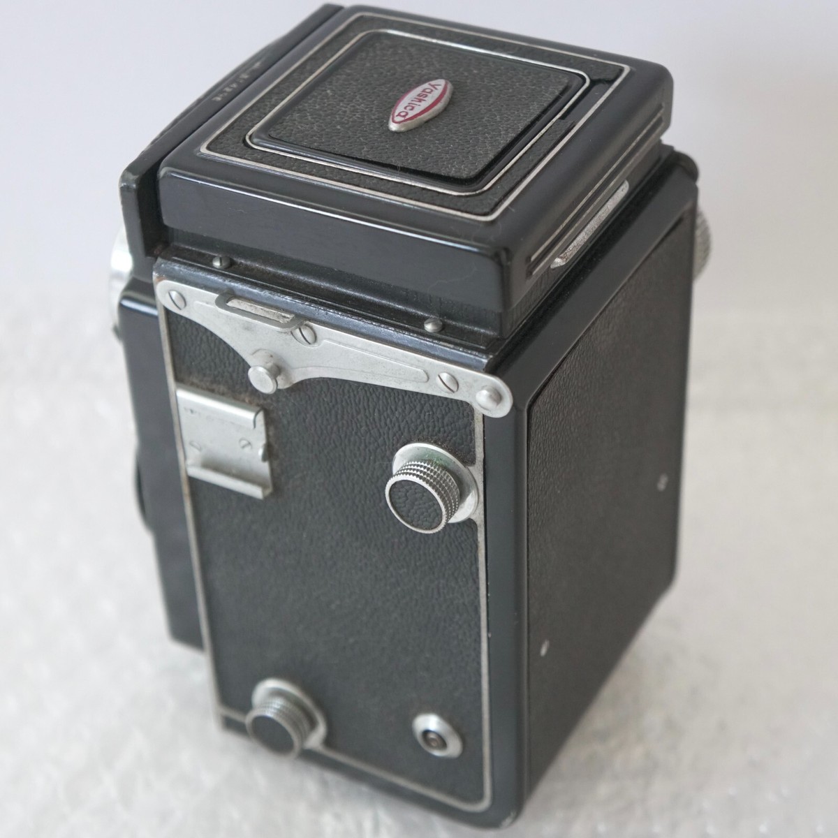 Yashica Yashicaflex Model C TLR film Camera w/ Case Filter Hood