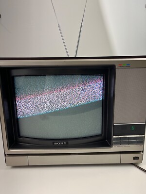 Vintage Sony Trinitron Color 15' GAMING TV KV-1515 Made 1981 Wood