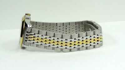 GUCCI 126.5 G-Timeless Date Ladies Quartz Wristwatch 27mm Case