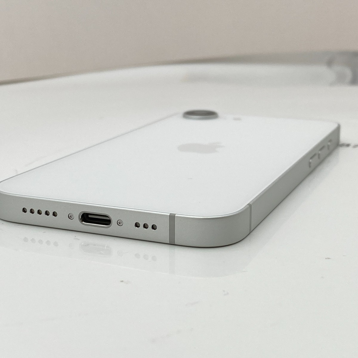 Apple iPhone 16e - 128GB - White (USA Unlocked ONLY) - Open Box | eBay