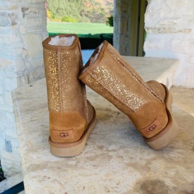 UGGS CLASSIC SHORT II Foil Glam Boots sz 6 NEW In BOX Authentic