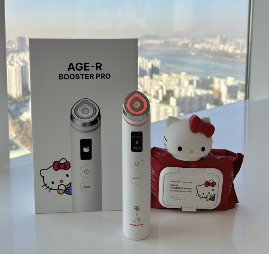 Medicube AGE-R Booster Pro X Hello Kitty Edition Home Skin Care
