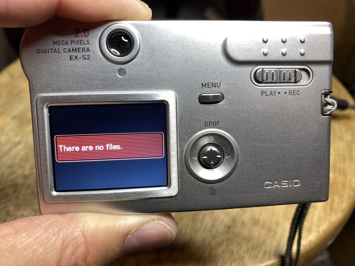 Casio Exilim EX-S2 Wearable Card Digital Camera w/ Charger Cradle