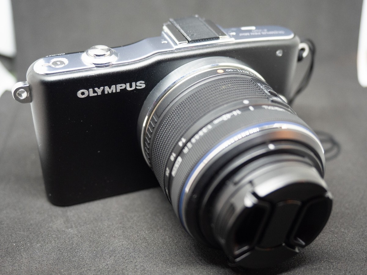 OLYMPUS E-PM1 Camera & M. ZUIKO DIGITAL 14-42mm 3.5-5.6 Lens | eBay