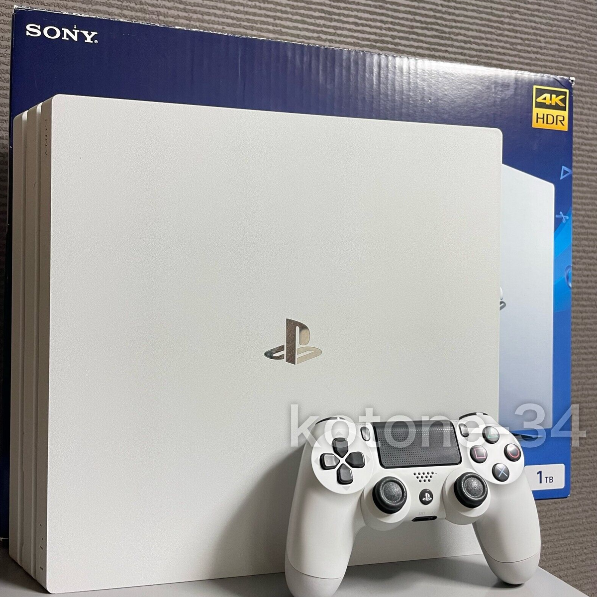 Nintendo Switch PlayStation4 PRO CUH-7000B 1TB What the Nintendo