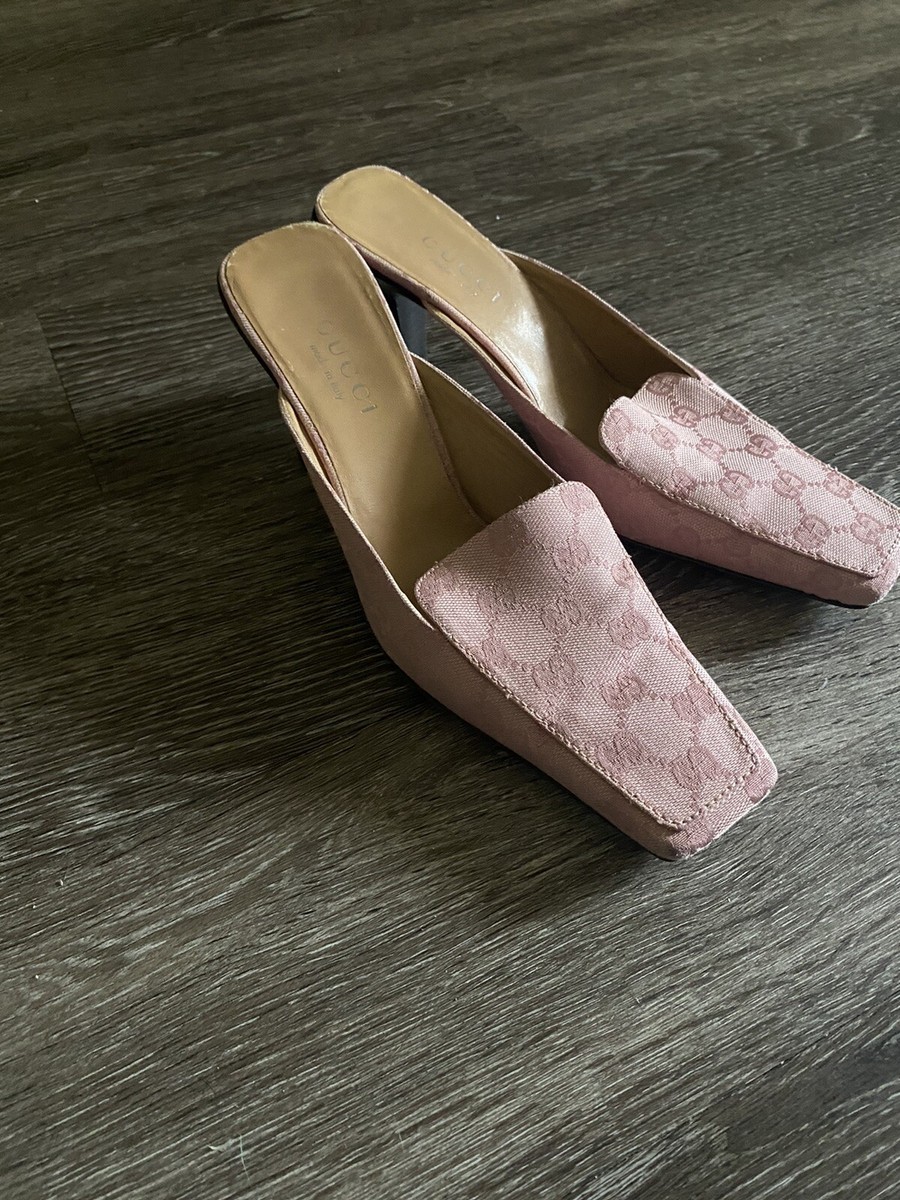 VINTAGE GUCCI Y2K EMBOSSED PINK JACQUARD LOGO HEEL MULE LOAFER SZ
