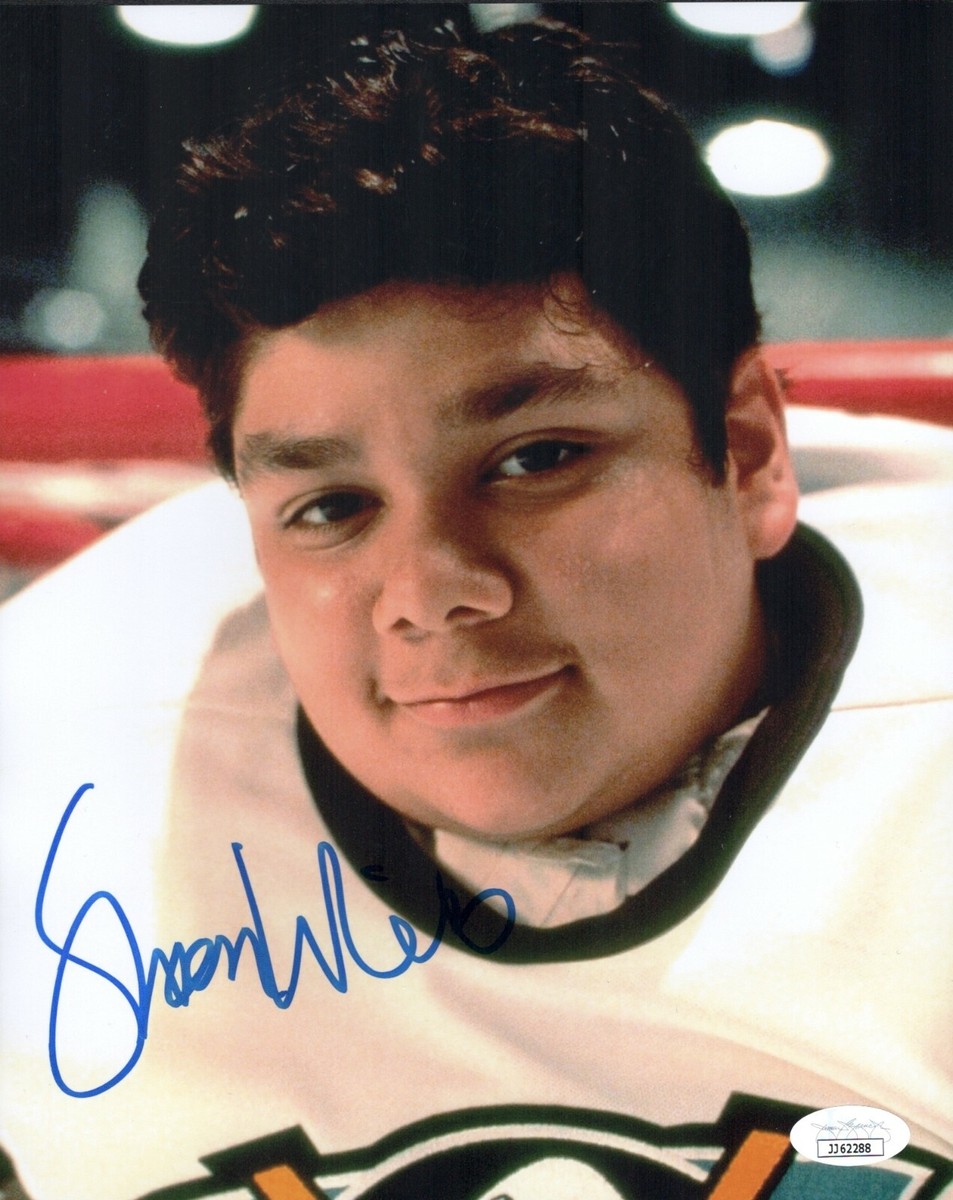 SHAUN WEISS Signed 8x10 Photo Greg Goldberg The Mighty Ducks #33