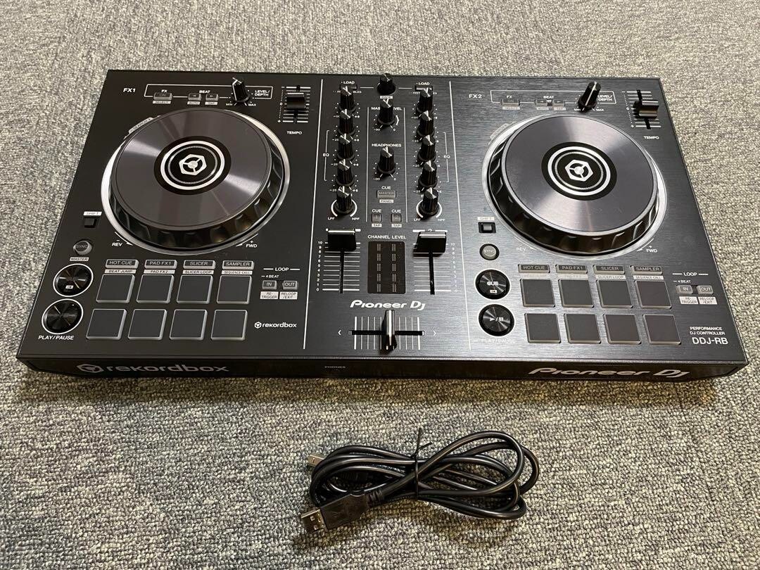 Pioneer DJ DDJ-RB DJ Controller for Rekordbox 2-channel Black