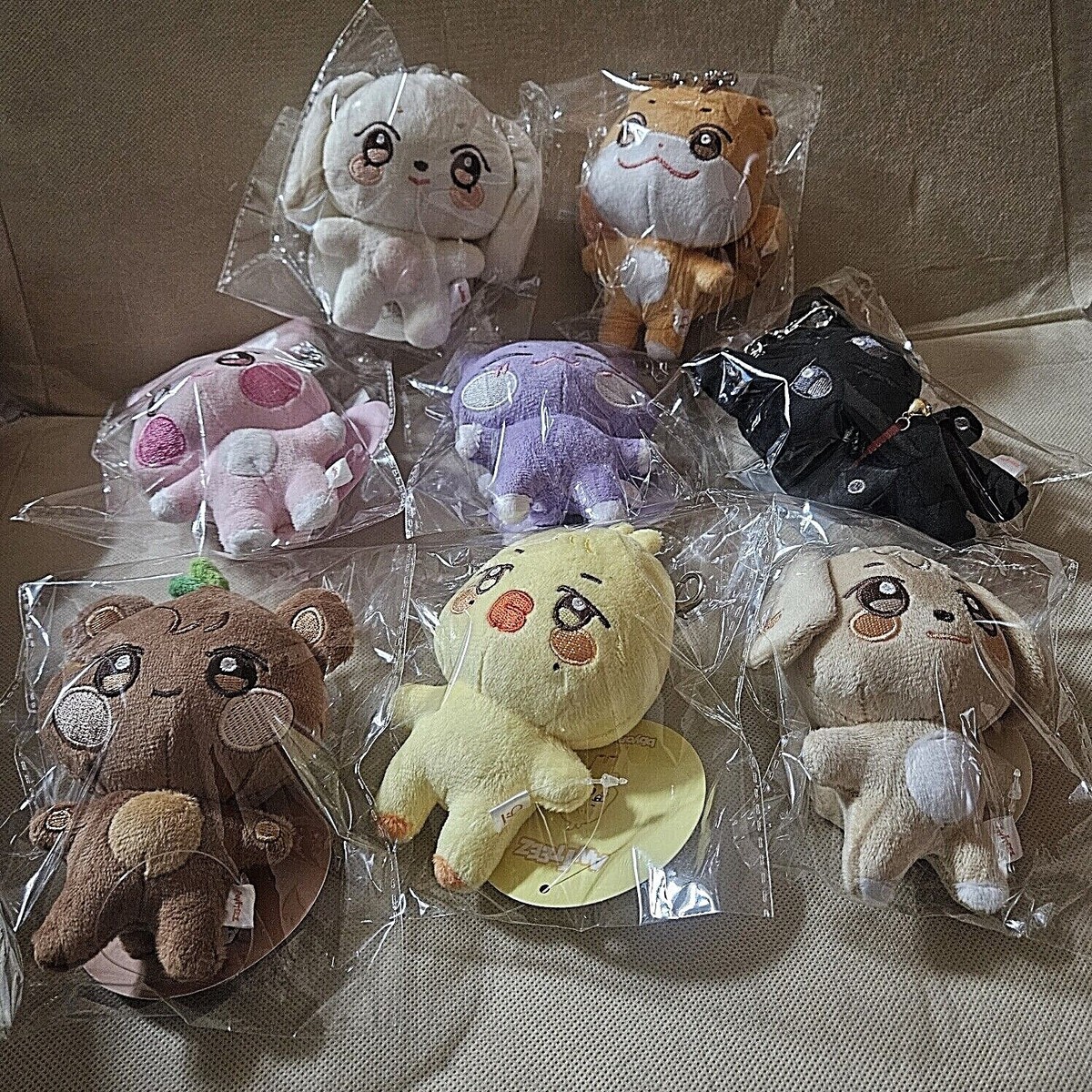 ATEEZ ANITEEZ ぬいぐるみ キーリング ジョンホ(トレカ付き) In Stock