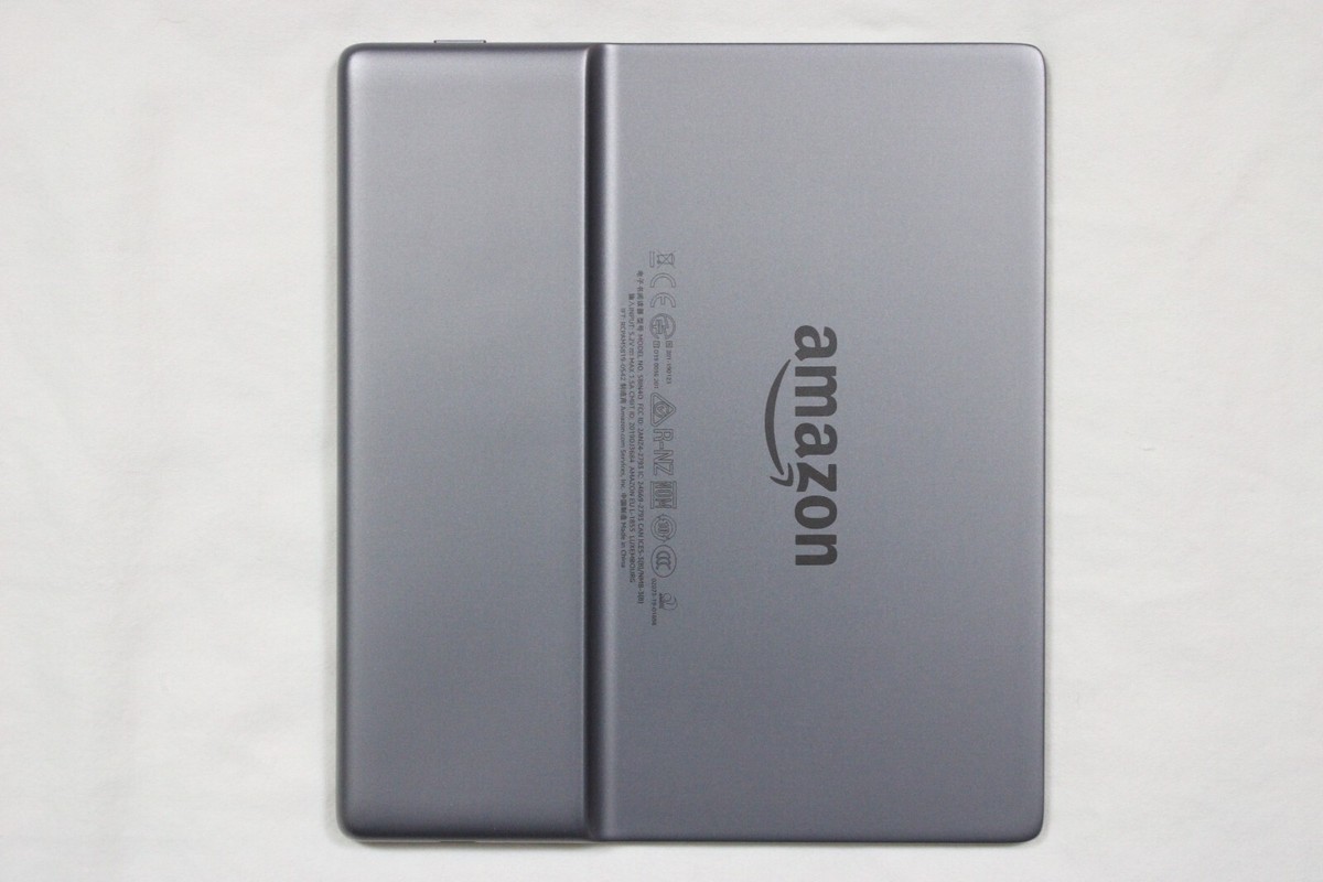 Amazon Kindle Oasis (10th Generation) S8IN40 8GB Wi-Fi Only Great