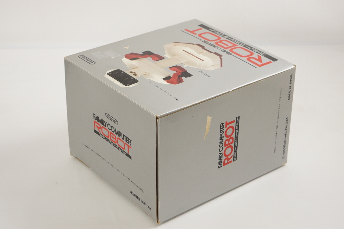 FAMICOM ROBOT Boxed HVC-012 Tested Family Computer FC Nintendo Ref