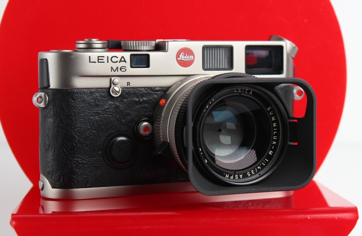Leica Leitz M6 Classic Ostrich Titanium Set w/35mm f/1.4 Summilux