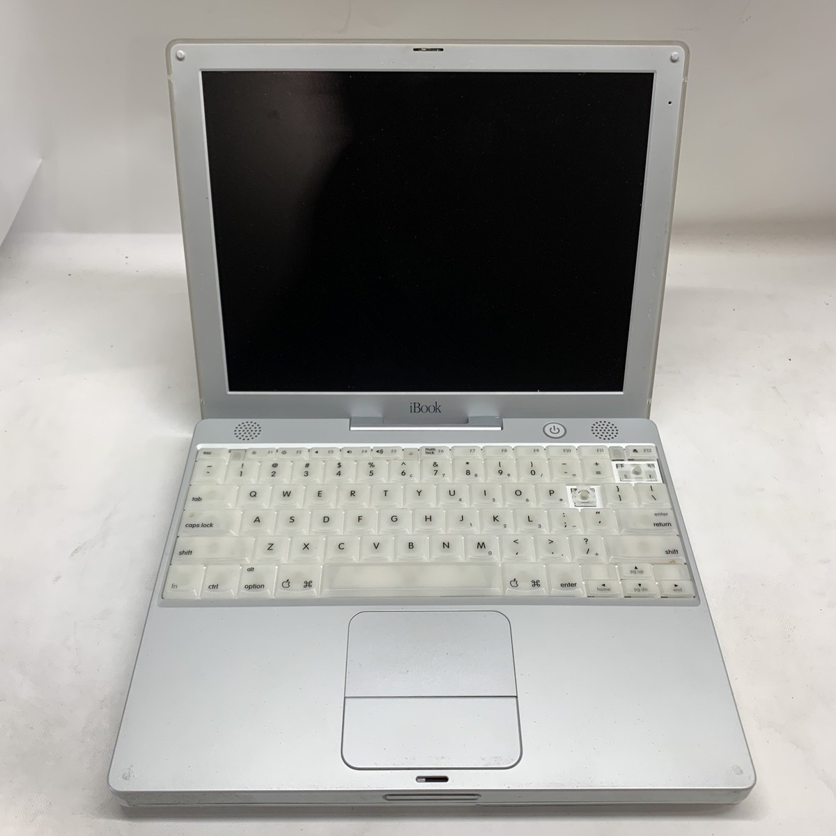 Vintage White Apple iBook G3 PowerPC 750 500MHz Laptop M6497