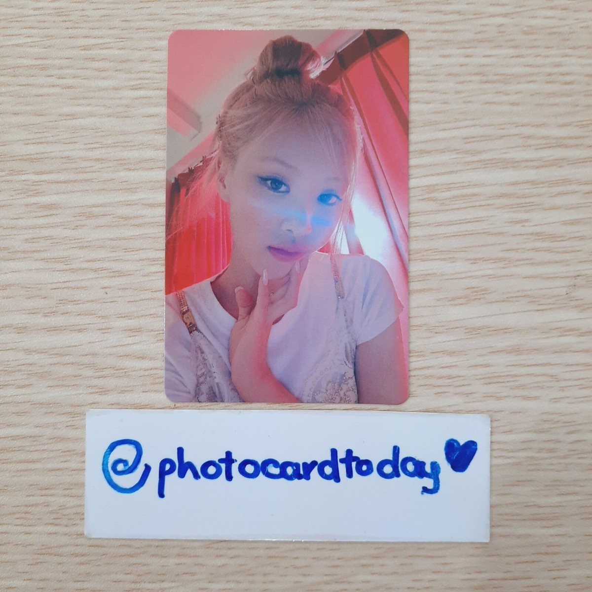 BLACKPINK ROSÉ & HANK SEASON'S GREETINGS 2024 OFFICIAL PHOTOCARD