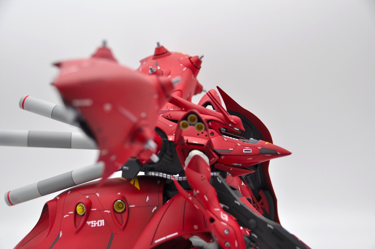 Bandai HGUC HG 1/144 MSN-04II Nightingale Professionally Built