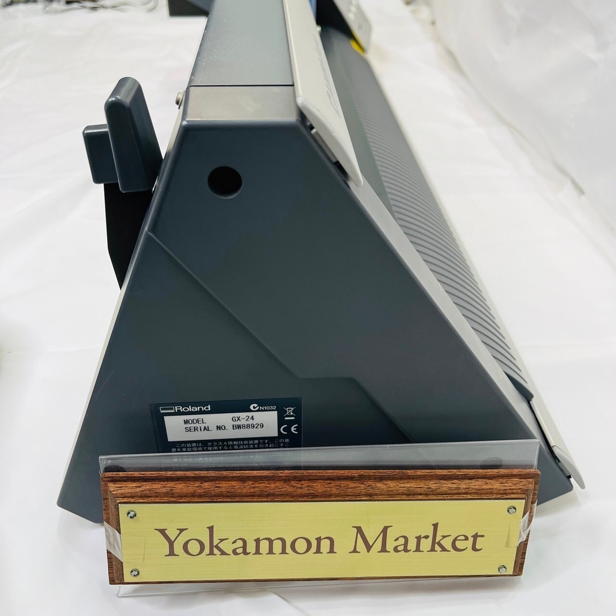 Roland CAMM-1 SERVO GX-24 cutting machine with power cord AC100V