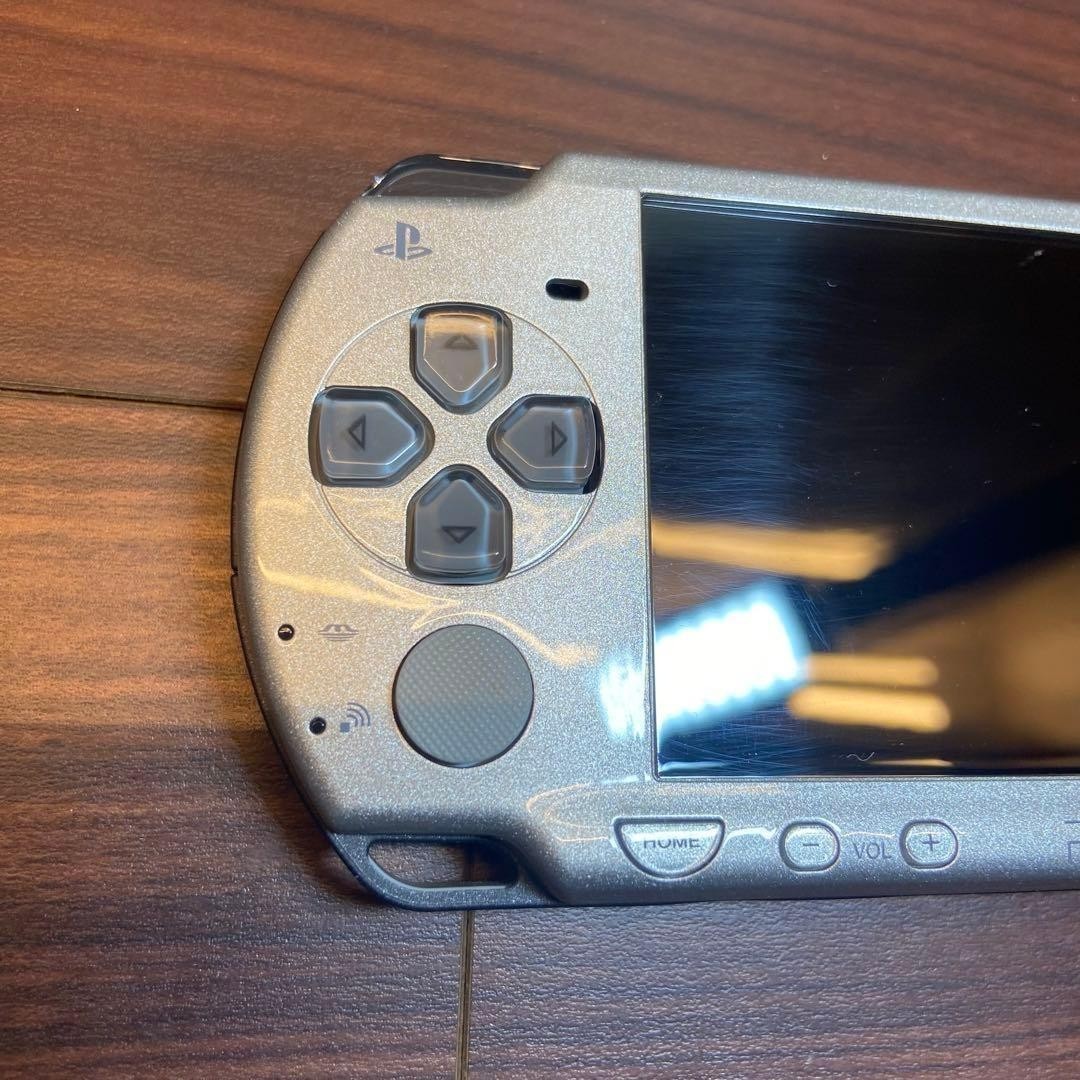 PSP 2000 Final Fantasy 7 Crisis Core Limited Edition 10th Model