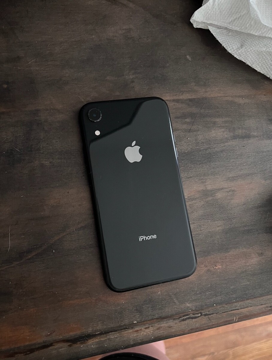 Apple iPhone XR - 64GB - Black (Verizon) Good Condition | eBay