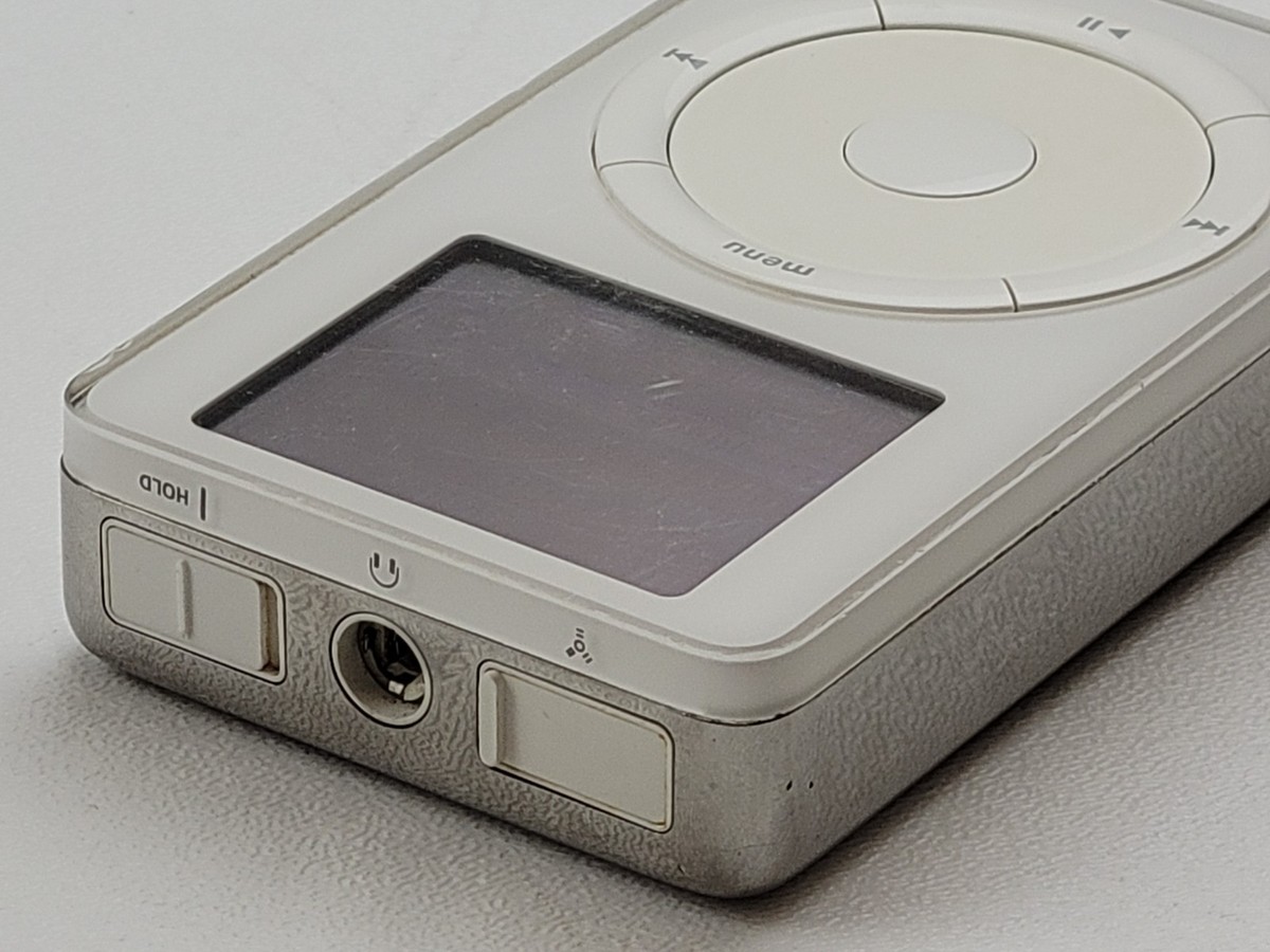 Apple iPod Classic 2nd Generation Gen. Touch Wheel (A1019) 20GB