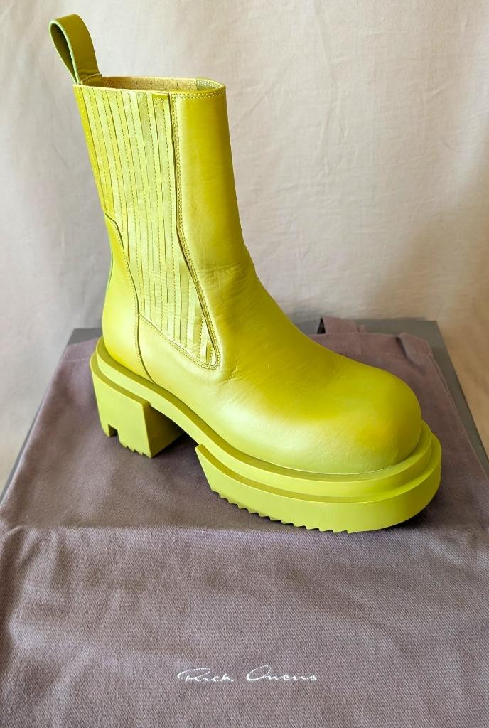 Rick Owens Beatle Bogun Green Leather Chelsea Short Boots with Lug