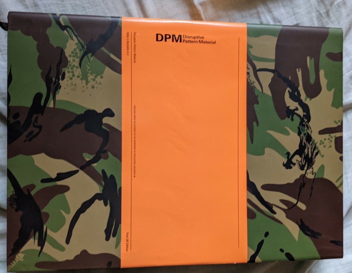 DPM disruptive pattern material book isbn 0-9543404-0-x camouflage
