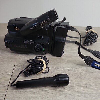 Sony Handycam CCD-TR30 8mm Video8 Vintage Camcorder Camera Video