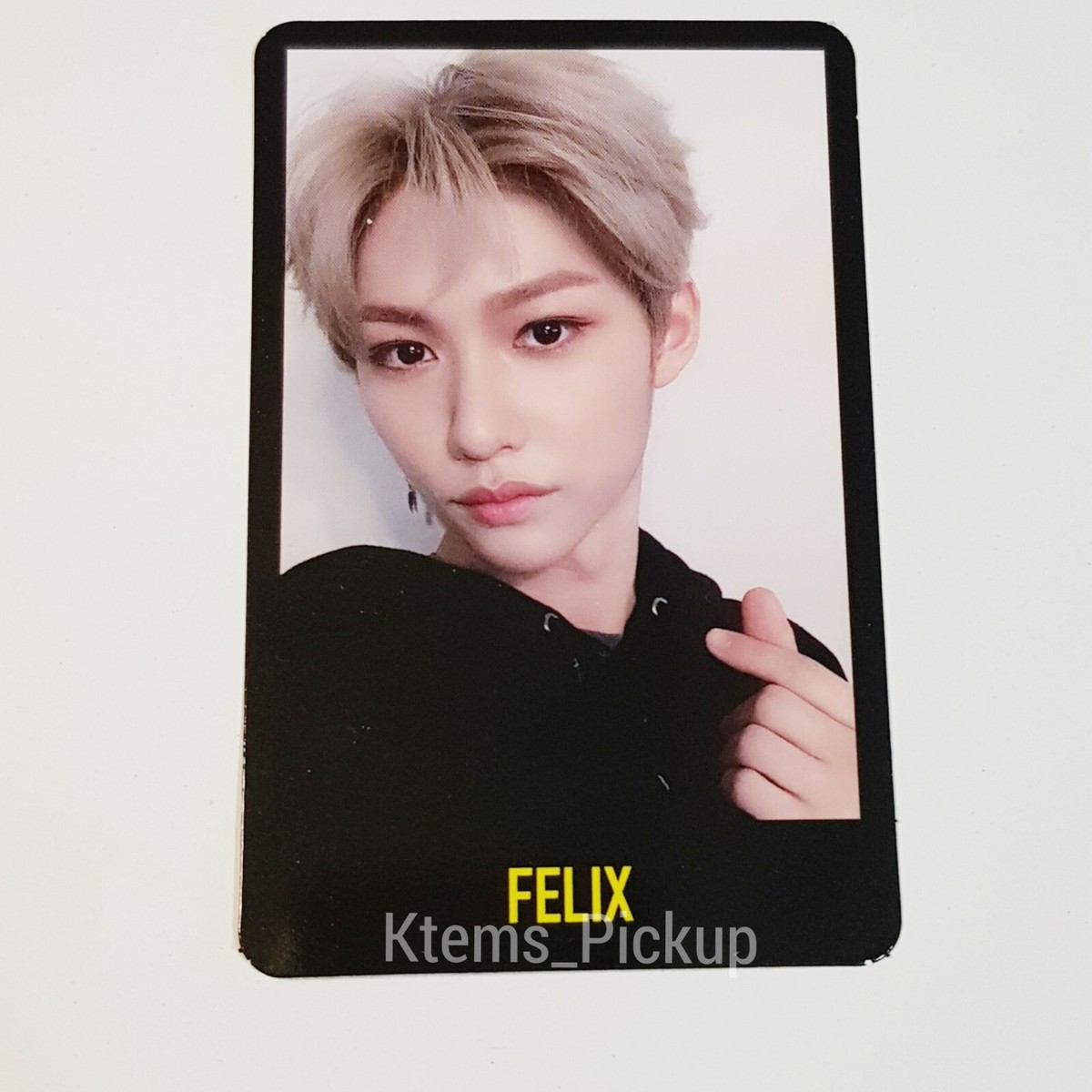 Stray Kids photocard album Cle Miroh Official Photo card : Felix