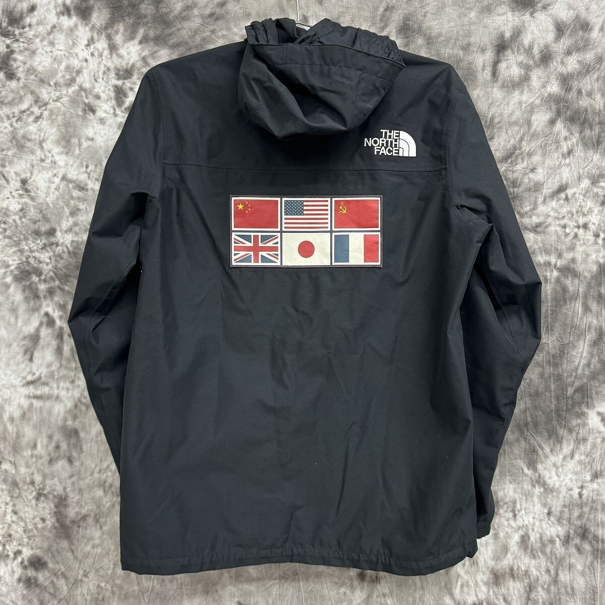THE NORTH FACE Supreme x North Face Expedition Coach Jacket Size M