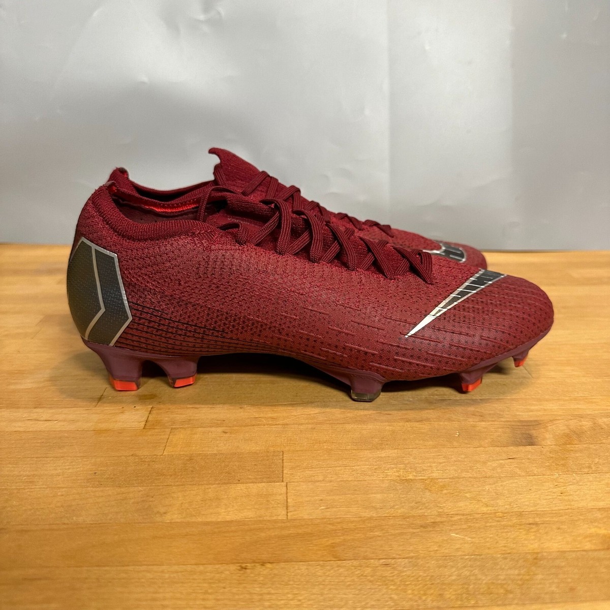Nike Vapor 12 Elite FG Team Red Soccer Cleats (AH7380-606) Size 6