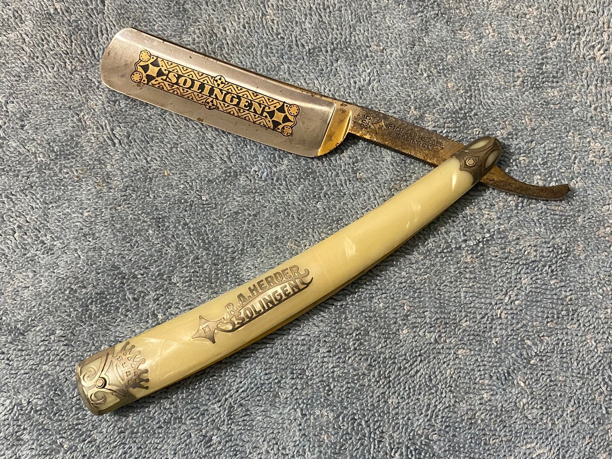 Vintage RICHARD ABR. HERDER SOLINGEN GERMANY Straight Razor Fabrik
