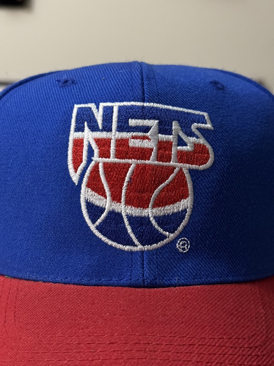 Vintage 90s Sports Specialties New Jersey Nets Side Wave SnapBack
