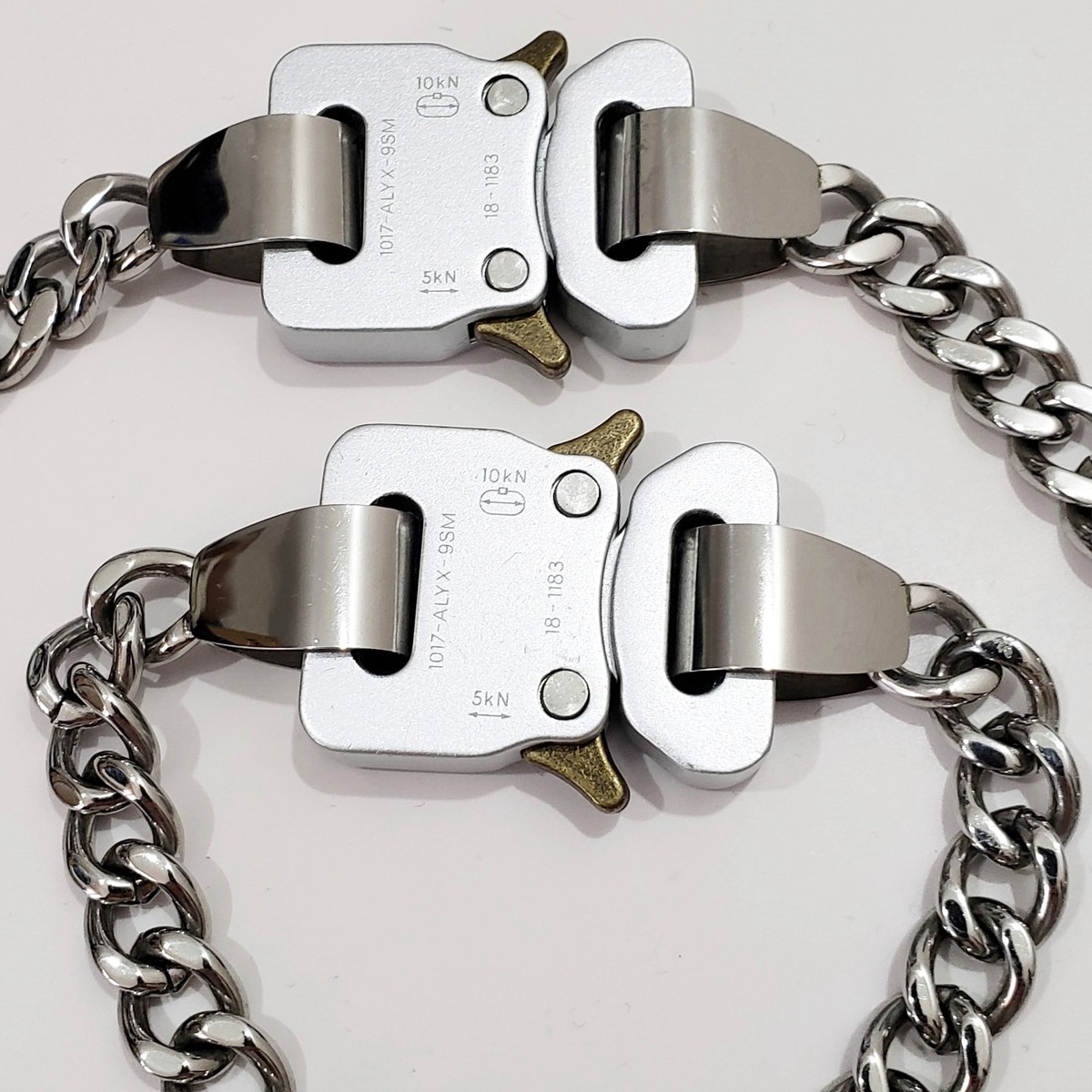 1017 ALYX 9SM 18-1183 Rollercoaster Buckle Necklace Bracelet Set