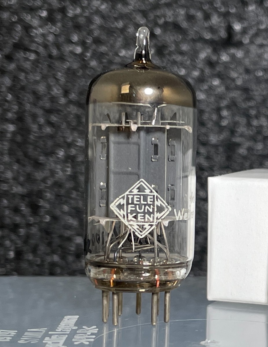 Telefunken ECC83 12AX7 Vacuum Tube Ribbed Plate Diamond Bottom