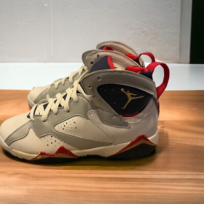 NIKE AIR JORDAN 7 retro Olympic 2012 sz 5Y/ 6.5 Women Limited