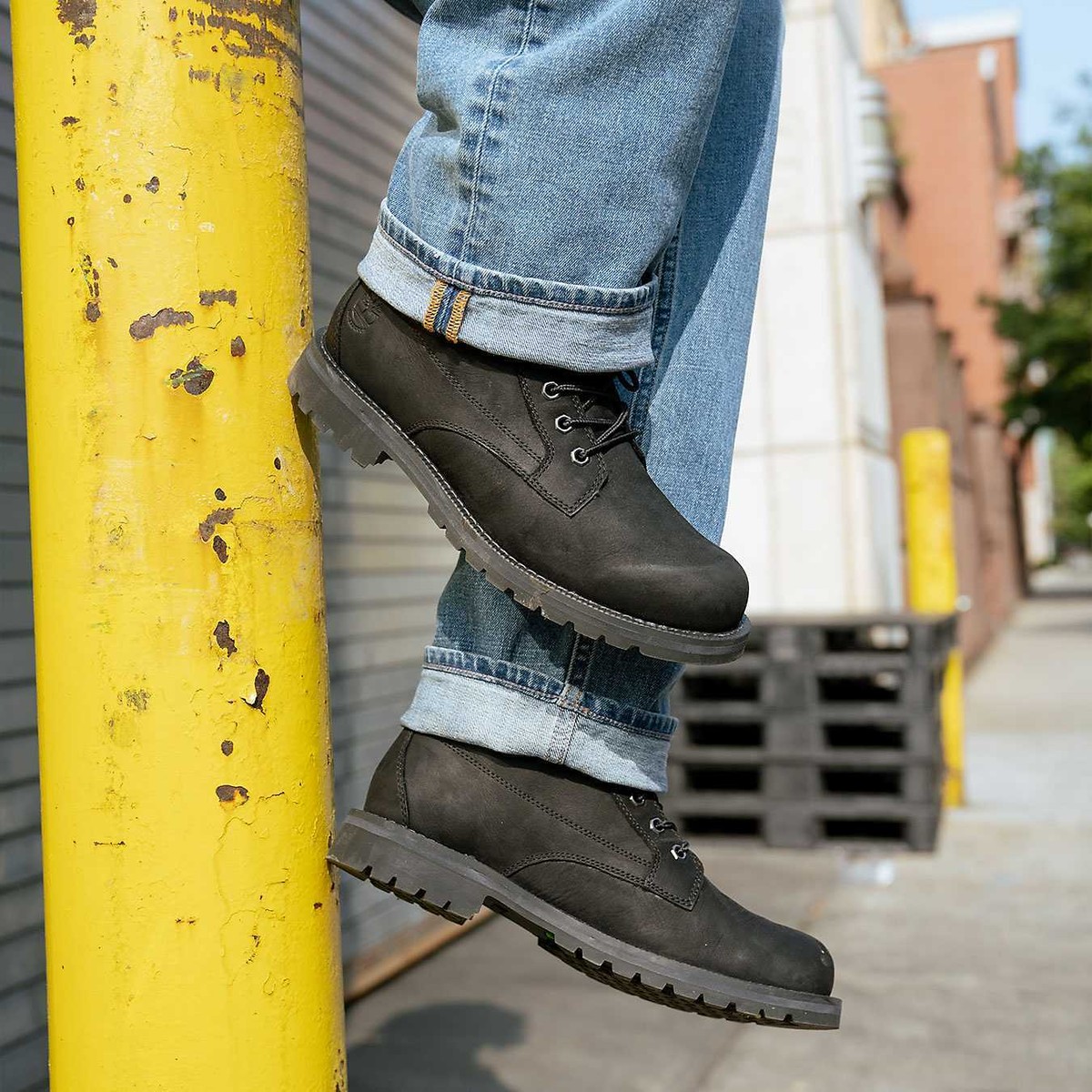 TIMBERLAND MEN'S REDWOOD FALLS WATERPROOF BOOT BLACK FULL GRAIN