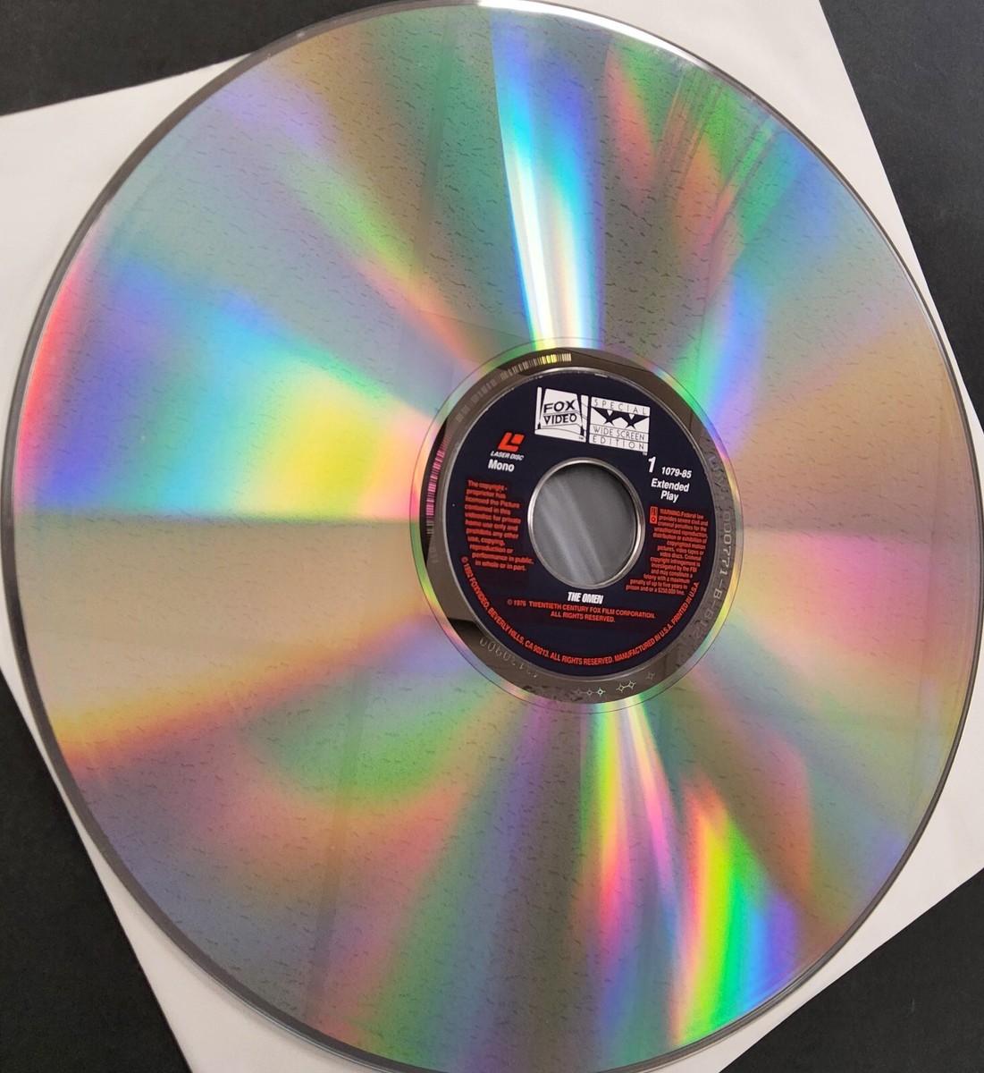 The Omen (1976 Film) Laserdisc NTSC Horror Gregory Peck Lee Remick