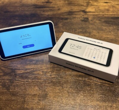 SAMSUNG Galaxy 5G Mobile Wifi SCR01 Sim Free Portable Router