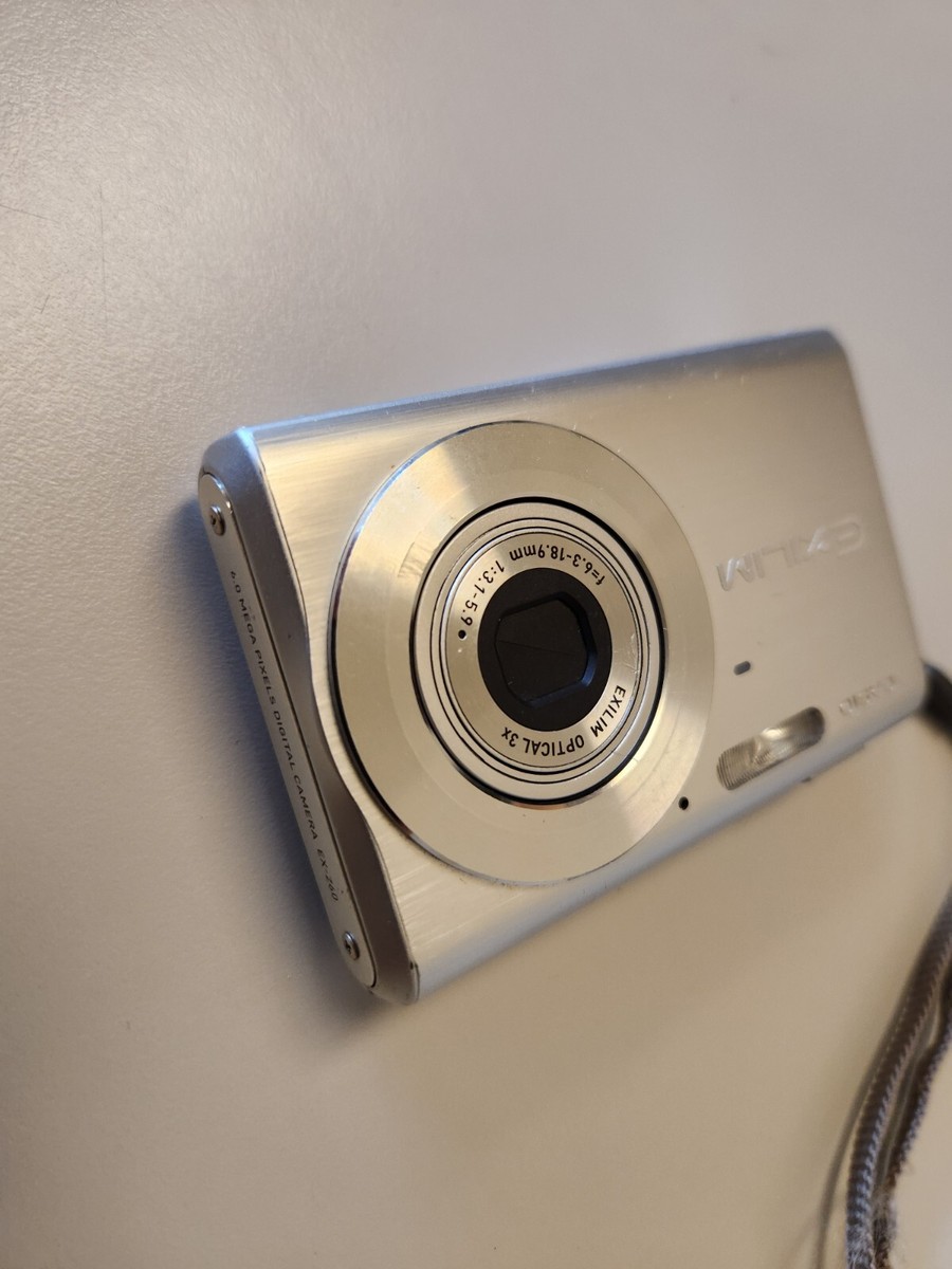 Casio Exilim EX-Z60 Digital Camera Silver - FOR PARTS/REPAIR