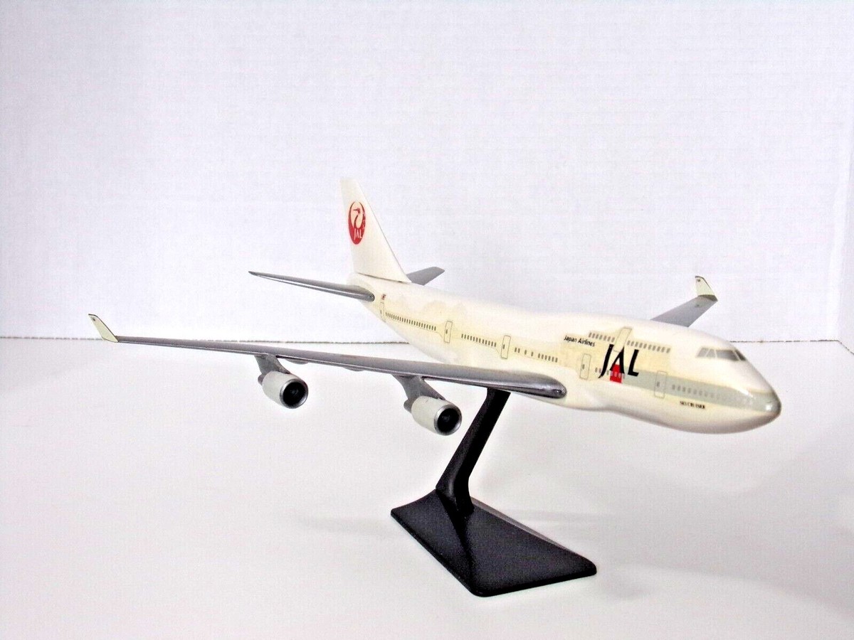 激レア JAL B747 Aeroclassics 1/400 激レア JAL B747 Aeroclassics 1/400