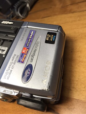 Sony Handycam DCR-PC9 NTSC MiniDV Camcorder Nightshot Working. No