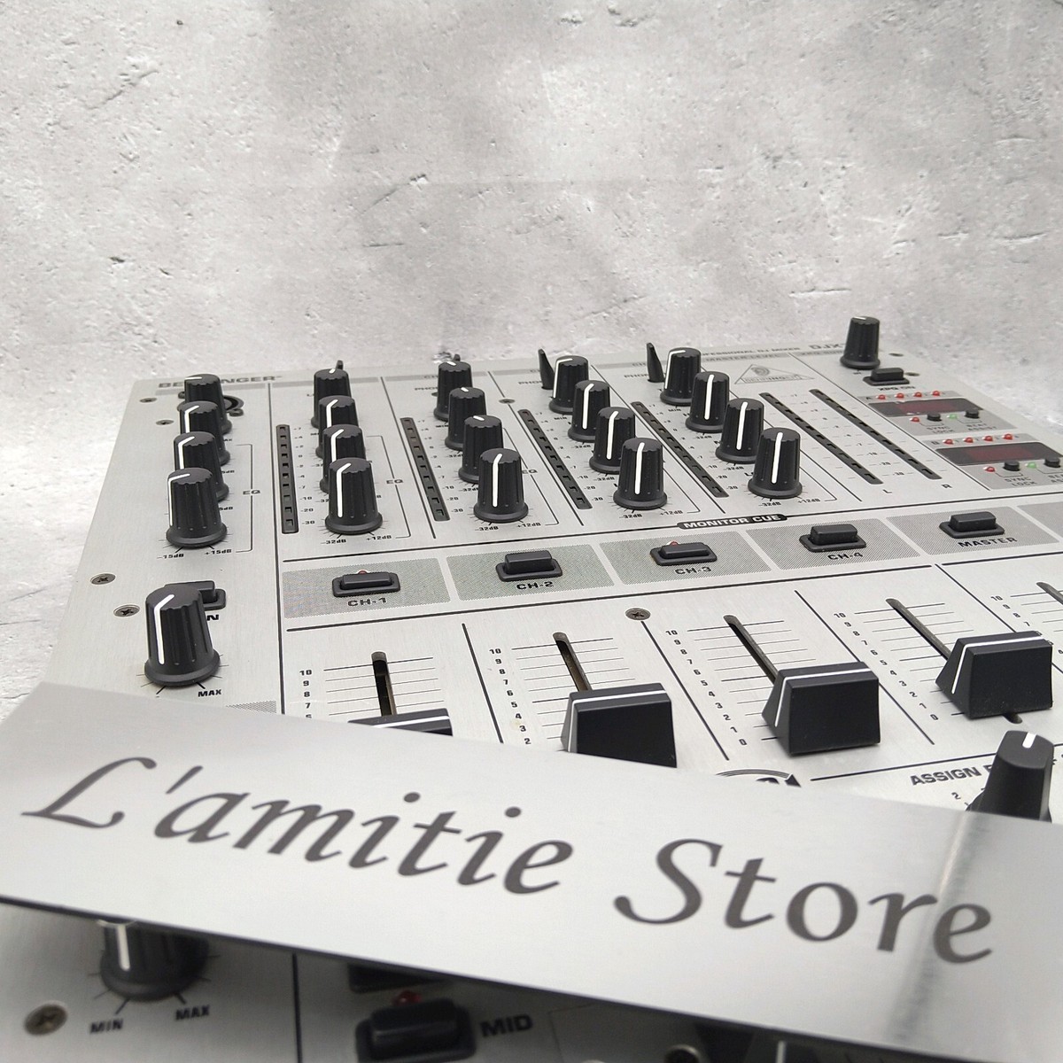 Behringer DJX700 Professional DJ Mixer 5-Channel 5ch Digital FX