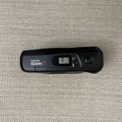 Kyocera Slim T Yashica T4 35mm Film Camera w/ Carl Zeiss T* Tessar